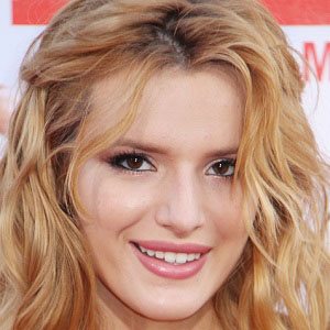 Bella Thorne Age, Height, Weight, Birthday - AgeCalculator.Me