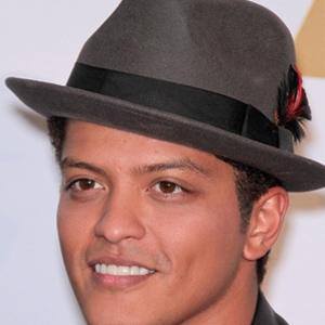 Bruno Mars Age, Height, Weight, Birthday - AgeCalculator.Me