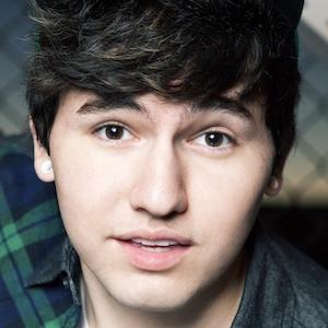 Jc Caylen Age, Height, Weight, Birthday - AgeCalculator.Me