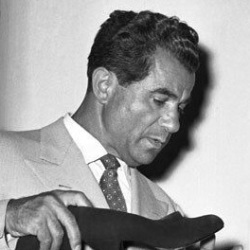 Salvatore Ferragamo - Wikipedia