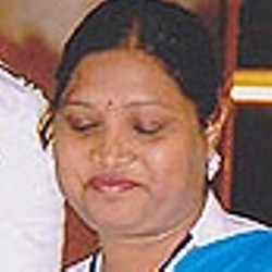 Shanti Teresa Lakra Age