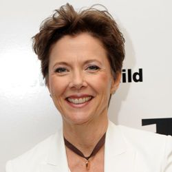 Annette Bening Age