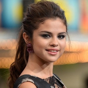 Selena Gomez Age